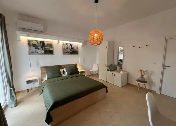 La Casetta Di Lina Villareia